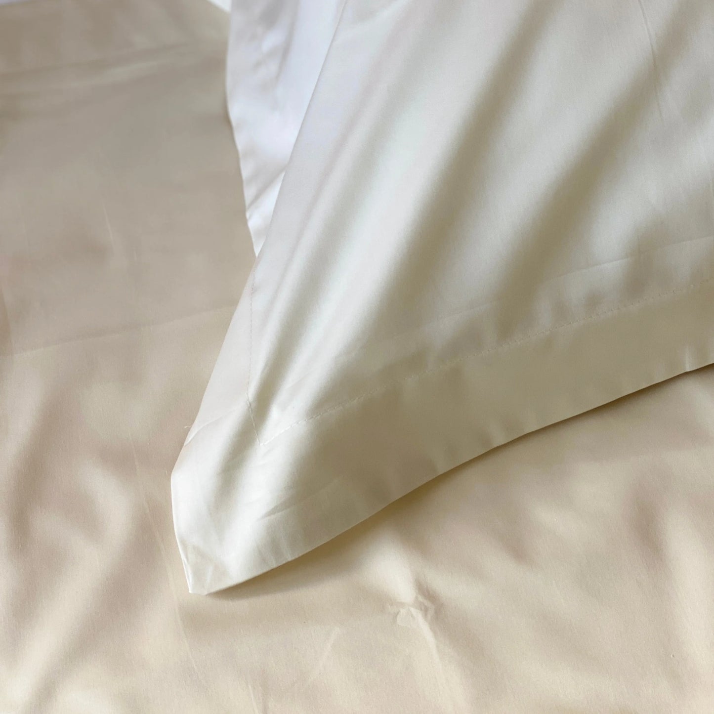 Residencia (Plain) 400 Thread Count - 100% Cotton - Pale Cream