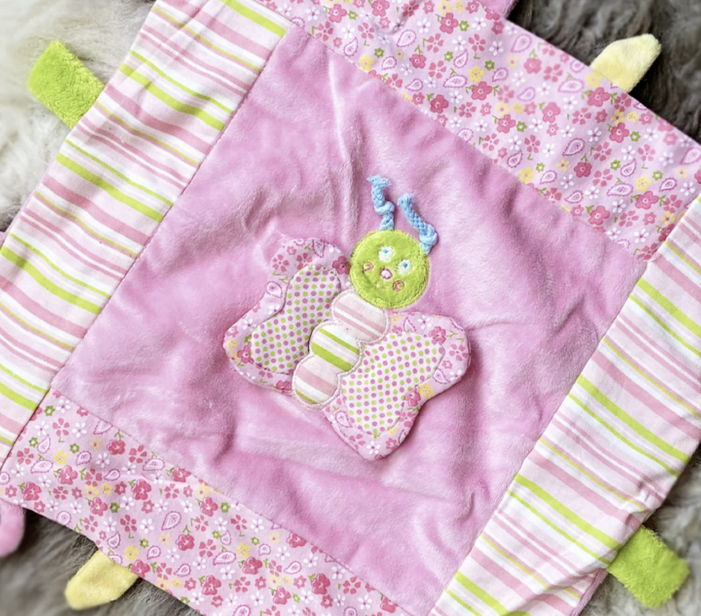 Pink Butterfly Crinkle Comforter