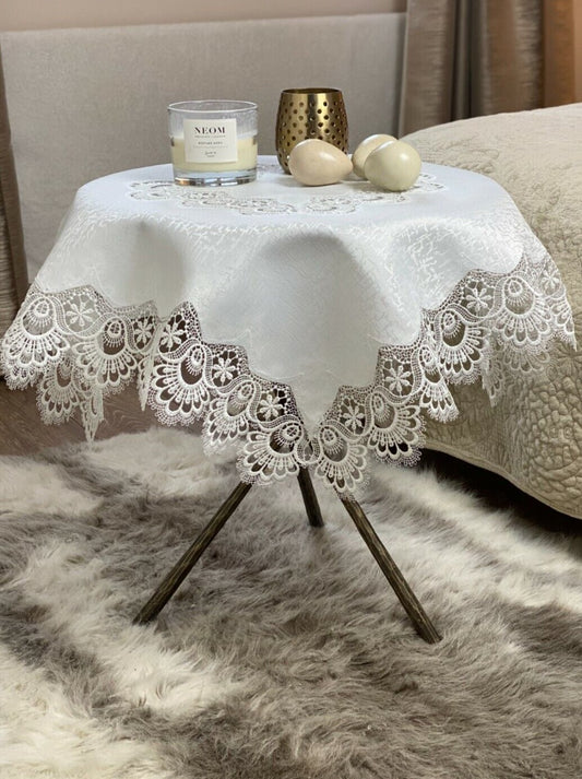 Macrame Lace While Tablecloth
